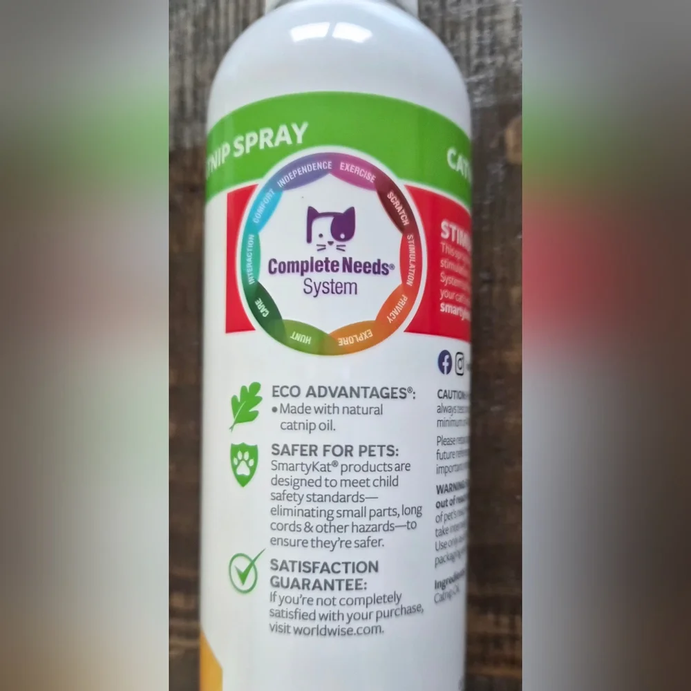 Daydreamer Mix Catnip - Relaxing Blend + Smarty Kat Scratch Not + Catnip Spray!